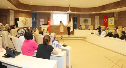 İzmir Büyükşehir Belediyesi’nden Batman ve Gaziantep’te yaratıcı drama yöntemi ile sağlık atölyeleri 