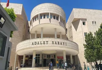 Öğrencinin yüzünde sigara söndürmüştü: O temizlik görevlisi tutuklandı!