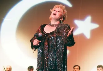 Türk sanat müziği'nin dev sesi kalp krizi şüphesiyle hastanede!