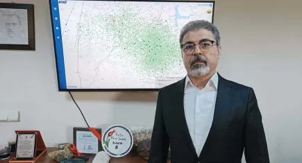 "Sındırgı’daki son depremde ağır hasarlı binalar oluştu, acilen boşaltılmalı"