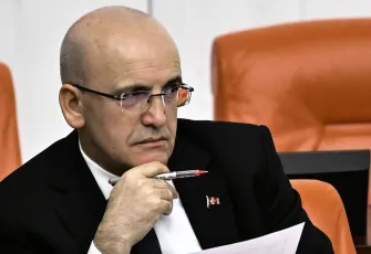 Bakan Şimşek'ten Cari Denge Hedefi İçin Kritik Mesaj: Turizm ve ihracatta rekorlara dikkati çekti!