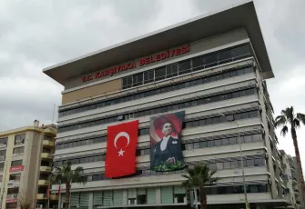 Bostanlı Tekstil Günleri açılışı protesto nedeniyle ertelendi