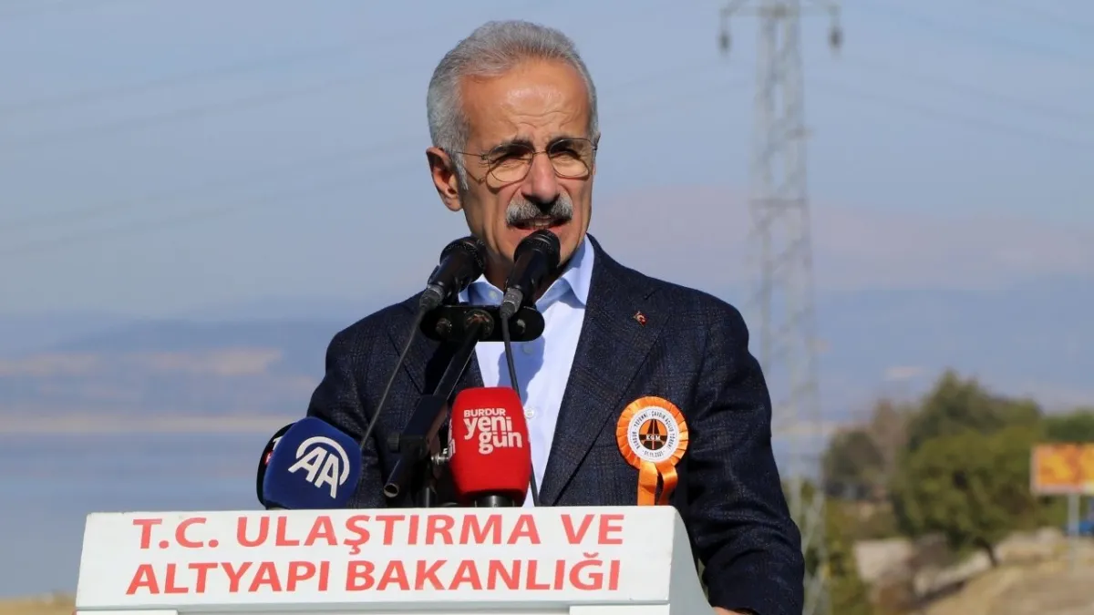 Burdur'da 831 Milyon TL'lik büyük tasarruf müjdesi: Yol açıldı, süre 15 dakika düştü! haberinin görseli