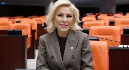 Bursalı’dan Karşıyaka’nın kuruluş yıl dönümünde özel mesaj: 102 yıllık gurur, emek ve sevda!