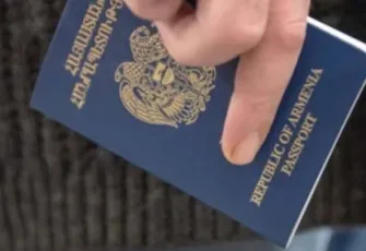 Ermenistan, pasaportlarından Ağrı Dağı damgasını kaldırdı