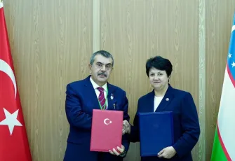 Kardeşlik hukuku eğitime taşınıyor: Türkiye ve Özbekistan'dan çığır açan imza!