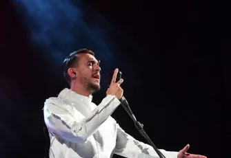 Kasım ayında İzmir’de Cem Adrian rüzgârı esecek 