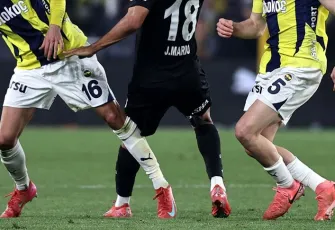 Süper Lig'in zirvesini sarsacak kapışma: Beşiktaş mı, Fenerbahçe mi kazanacak?