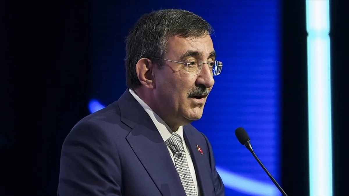 Yılmaz'dan olay sözlere sert tepki: "Sadece şahsına değil, meclisimizin itibarına yapılmıştır!" haberinin görseli