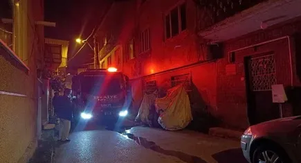 Bursa'da gece yarısı evini ateşe verdi