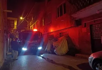 Bursa'da gece yarısı evini ateşe verdi