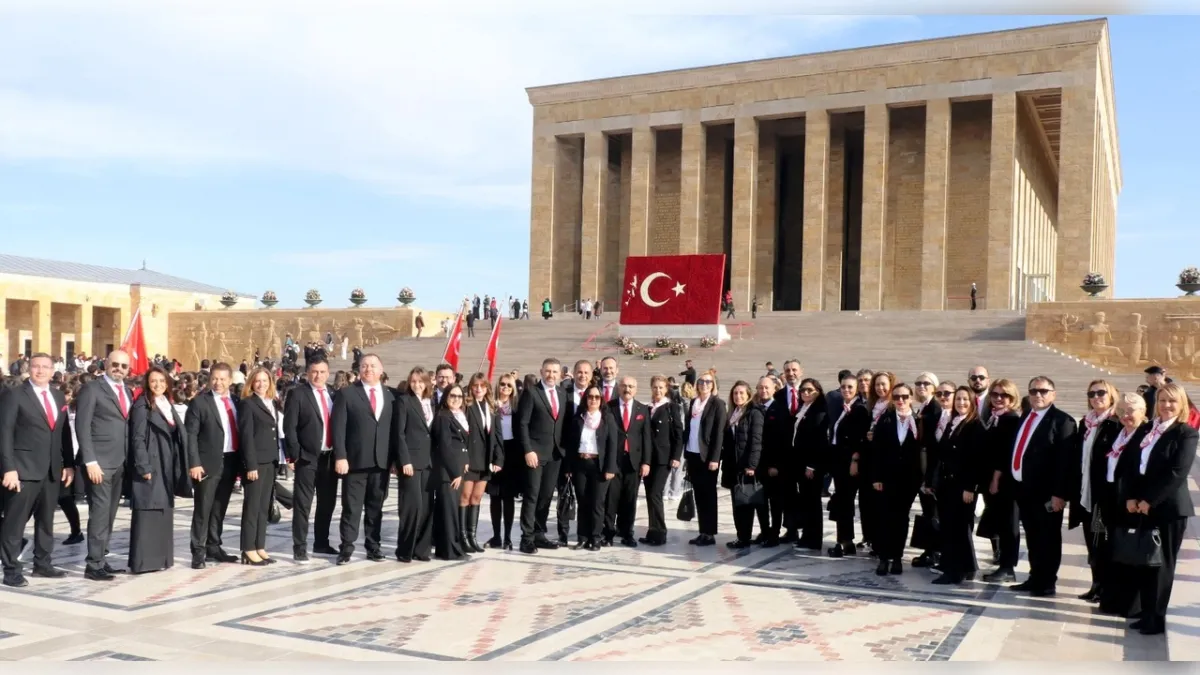 EGSD’den Ata’nın huzurunda Cumhuriyet Bayramı  haberinin görseli