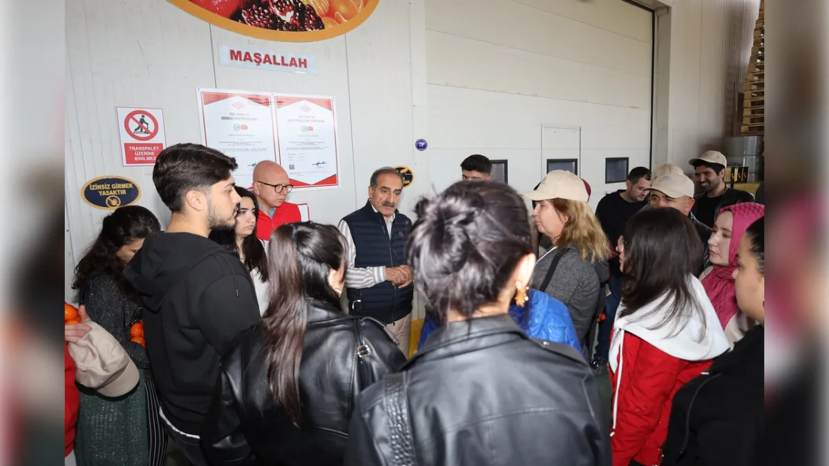 Hayrettin Uçak’tan gençlere öğüt: Dürüst olun başarı peşinden gelecek  haberinin görseli