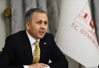 Kırmızı bültenle aranan kişiler Türkiye’ye getirildi