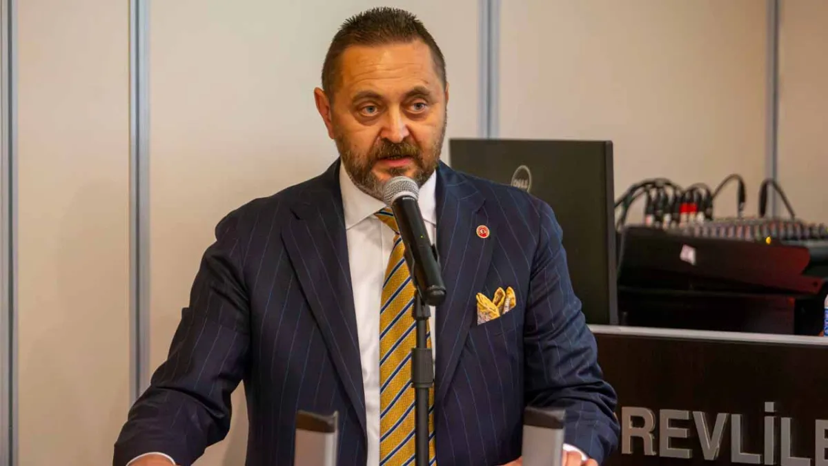 AK Parti’den Karşıyaka Belediyesi’ne ‘Bostanlı Pazarı’ tepkisi haberinin görseli