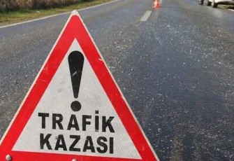 İzmir haber - Çeşme'de motosiklet kazası: 1 ölü, 2 yaralı