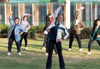 Konak’ta açık havada spor keyfi devam ediyor