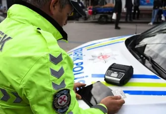 Yeniden değerleme oranı belli oldu! Pasaport harcı, MTV ve IMEI ücreti ne kadar olacak? İşte 2026'nın yeni tarifesi!