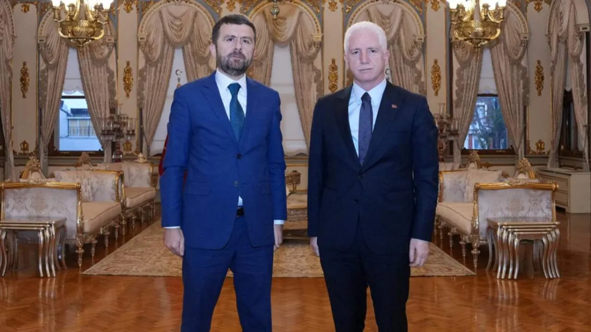 Basın İlan Kurumu Genel Müdürü Çay’dan İstanbul Valisi Gül’e ziyaret haberinin görseli
