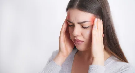 Dünya çapında sessiz salgın: Baş Ağrısı ve migren engellilikte zirveye yerleşti