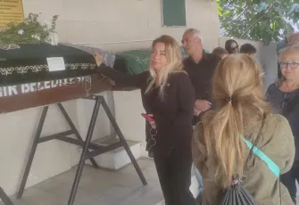 Gazeteci Ümit Alemdaroğlu son yolculuğuna uğurlandı