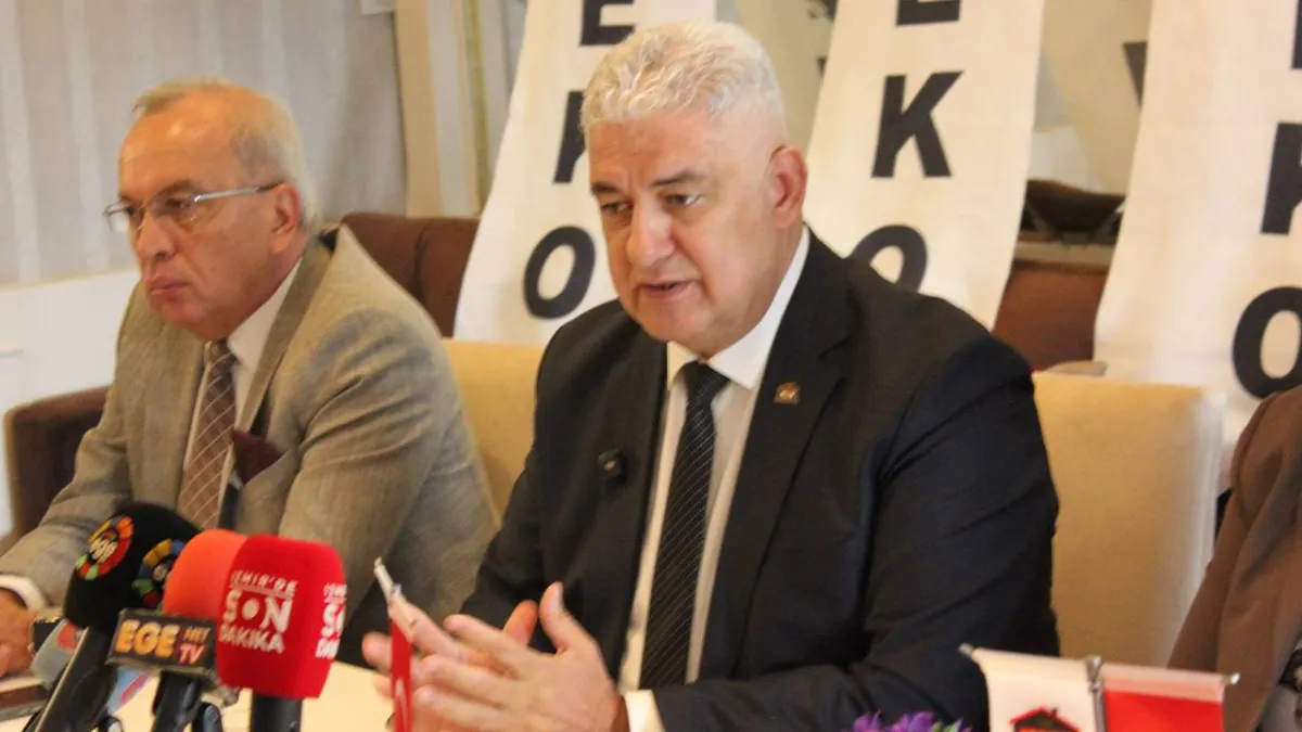 İzmir Emlakçılar Odası’ndan Dijital Devrim haberinin görseli