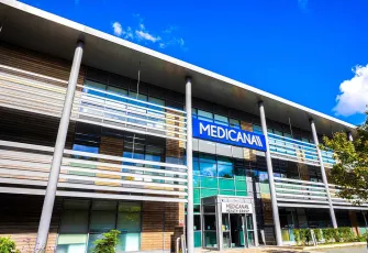 Medicana İngiltere açıldı, Romanya için imzalar atıldı