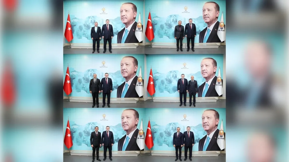 AK Parti İzmir’de 6 ilçeye yeni başkan atandı haberinin görseli