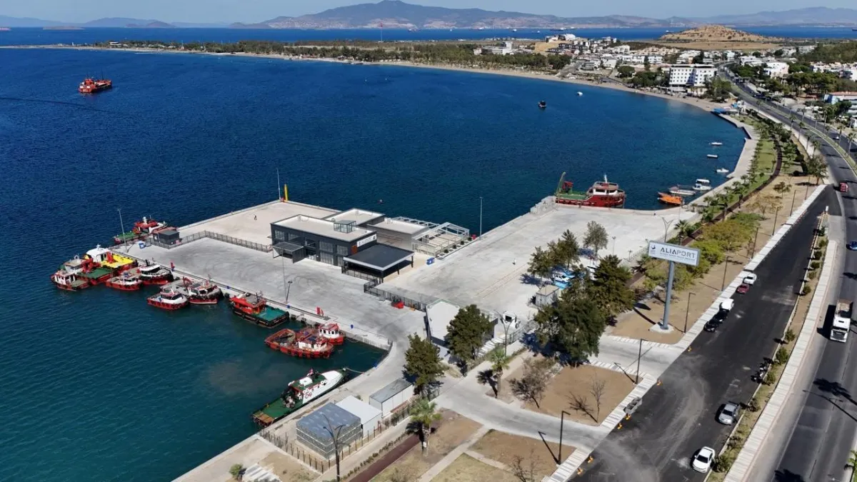 Aliaport Deniz Yolcu İskelesi Hizmete Başlıyor: İlk Sefer Midilli’ye Yapılacak haberinin görseli