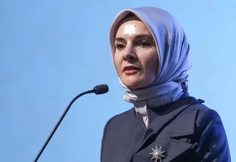 Bakan Göktaş'tan küresel çağrı: Gerçek kalkınma ailelere ve değerlere dokunarak mümkün