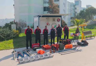 Balçova Belediyesi’nden afetlere hazırlık: İlçeye 8 afet tankı yerleştirildi