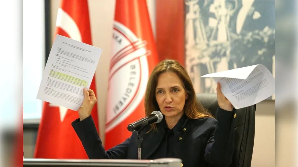 Başkan Ünsal’dan Tekstil Günleri açıklaması: Buradaki tek rant; Kent A.Ş. çalışanlarının maaşının ödenmesidir! haberinin görseli