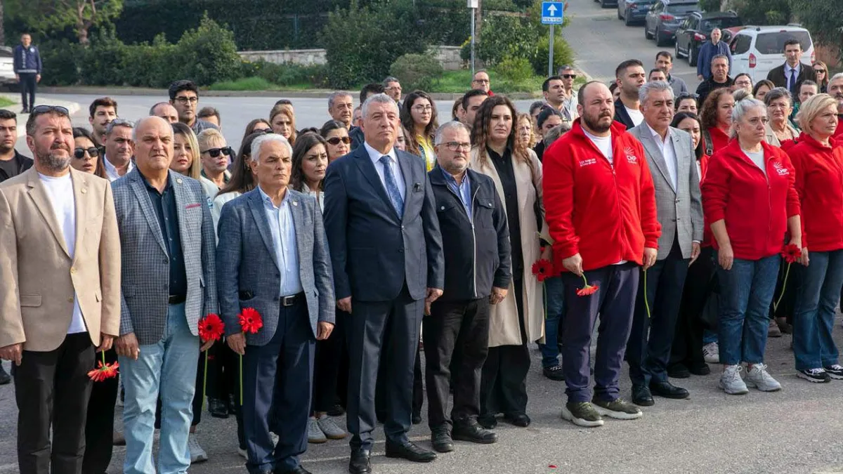 Bülent Ecevit vefatının 19. yılında Güzelbahçe’de anıldı haberinin görseli