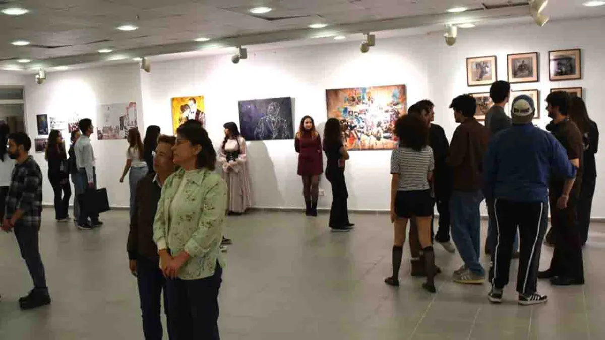 Ege Üniversitesi’nde ‘İzinde İz Bırakmak’ resim sergisi  haberinin görseli