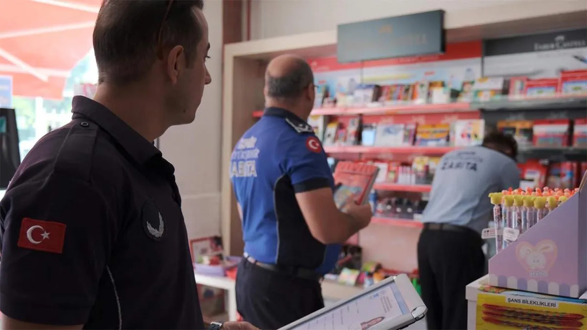 İzmir’de okul kantinleri ve kırtasiyelerde hijyen ve fiyat denetimi haberinin görseli