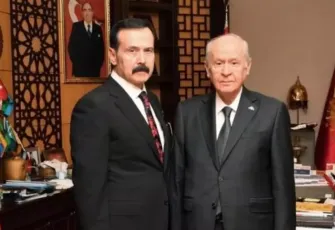 Kürşat yılmaz kimdir? Kürşat yılmaz neden yurt dışına kaçtı? Devlet Bahçeli ile nasıl bir ilişkisi var?