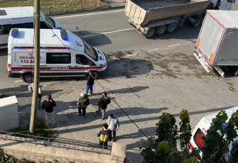 Polisleri taşıyan minibüs kaza yaptı: 7 yaralı