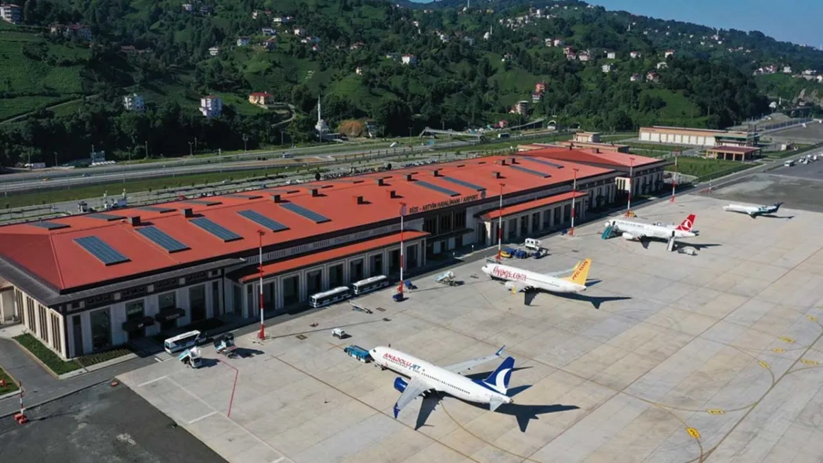 10 aylık hava yolu karnesi: Uçak trafiği yüzde 8,6 arttı!