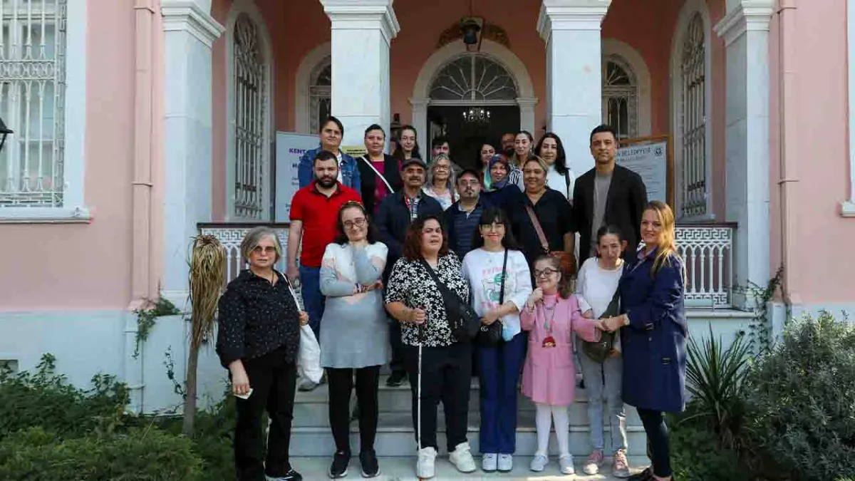 Buca Kent Belleği Sergisi’nde özel konuklar haberinin görseli