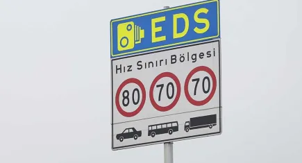 Hız sınırı tabelaları kaldırıldı