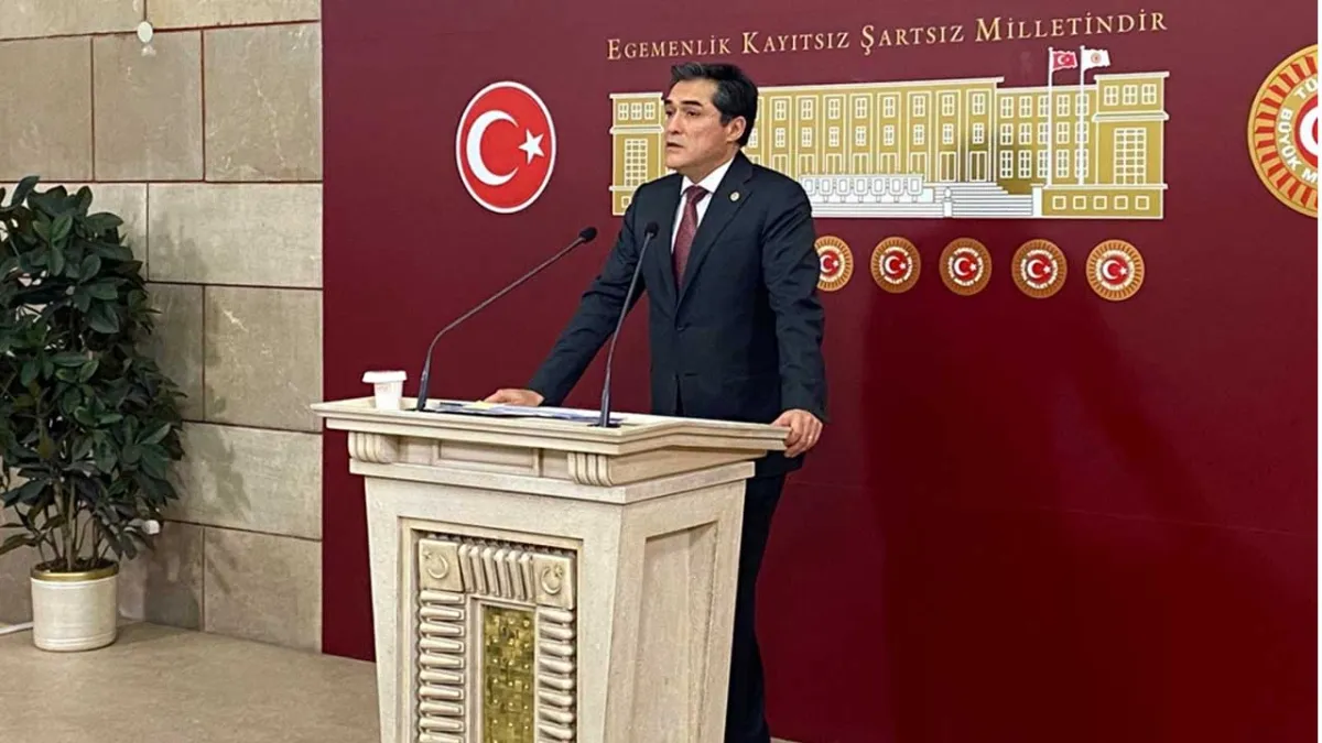 İYİ Partili Kavuncu: TBMM komisyonunun İmralı'ya gitme çabası, o yapıyı meşrulaştırma amacı taşıyor haberinin görseli