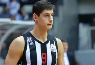 Karşıyaka’da Samet Geyik’e Acil Ameliyat