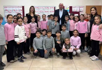 Menderes’te minik başkan yardımcısı sözünü tuttu: Başkan Çiçek’i getirdi