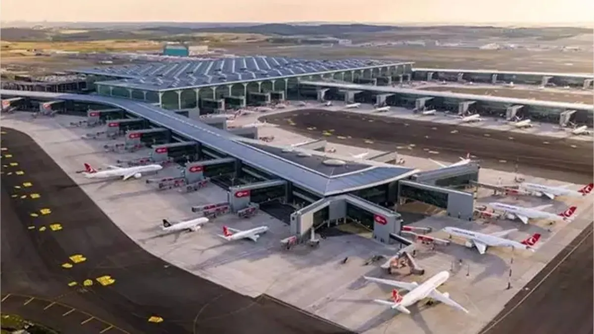 İstanbul'da uçakta bomba paniği! haberinin görseli