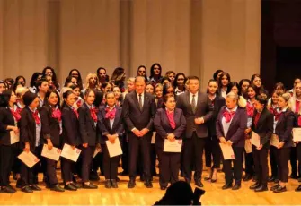 İzmir’in kadınları eşitliğe sürüyor: Kadın şoför sayısı 290’a ulaştı