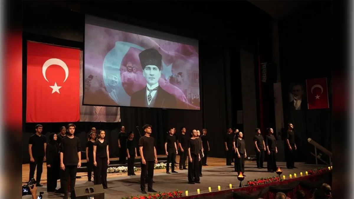 İzmir Valiliği 10 Kasım programını açıkladı haberinin görseli