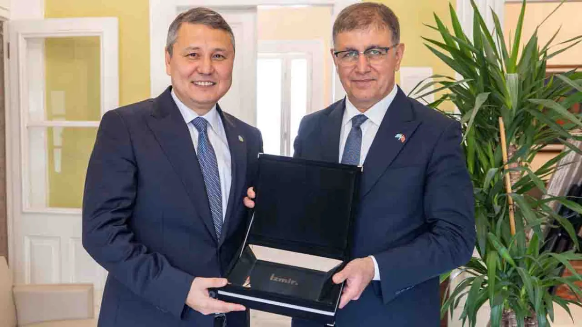 İzmir ve Kazakistan arasında kültürel ve ticari iş birliği güçleniyor haberinin görseli