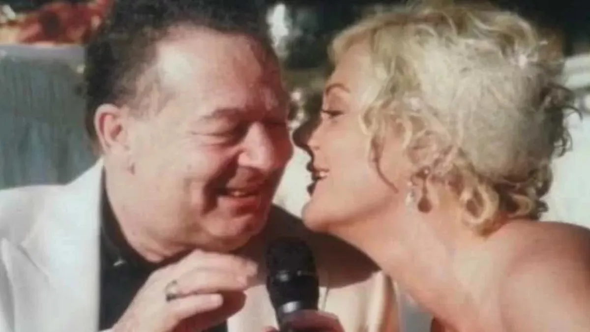 Kayahan’ın kızı Beste Açar’dan şaşırtan açıklama: Kayahan, Atatürk ve Mevlana ile iletişimdeymiş haberinin görseli