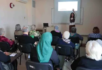 Konak’ta Alzheimer, Demans ve Sağlıklı Yaş Alma semineri