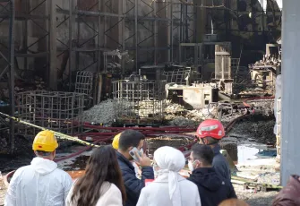 Kocaeli'de kozmetik fabrikasında yangın faciası: Bilirkişi heyeti fabrikada inceleme yaptı